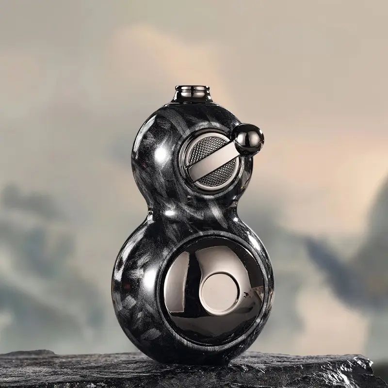 Father's Day gift on June 15th: Metal windproof torch lighter, portable in gourd shape, windproof green flame, rotating and playable body to relieve stress, surprise gift, festival party, outdoor (wit