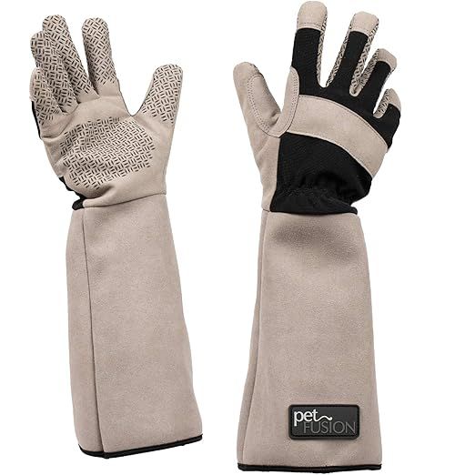 Multipurpose Pet Glove for Grooming, Trips to Vet, Handling. [Puncture & Scratch Resistant, Water Resistant]. 12 Month Warranty for Manufacturer Defects Grey