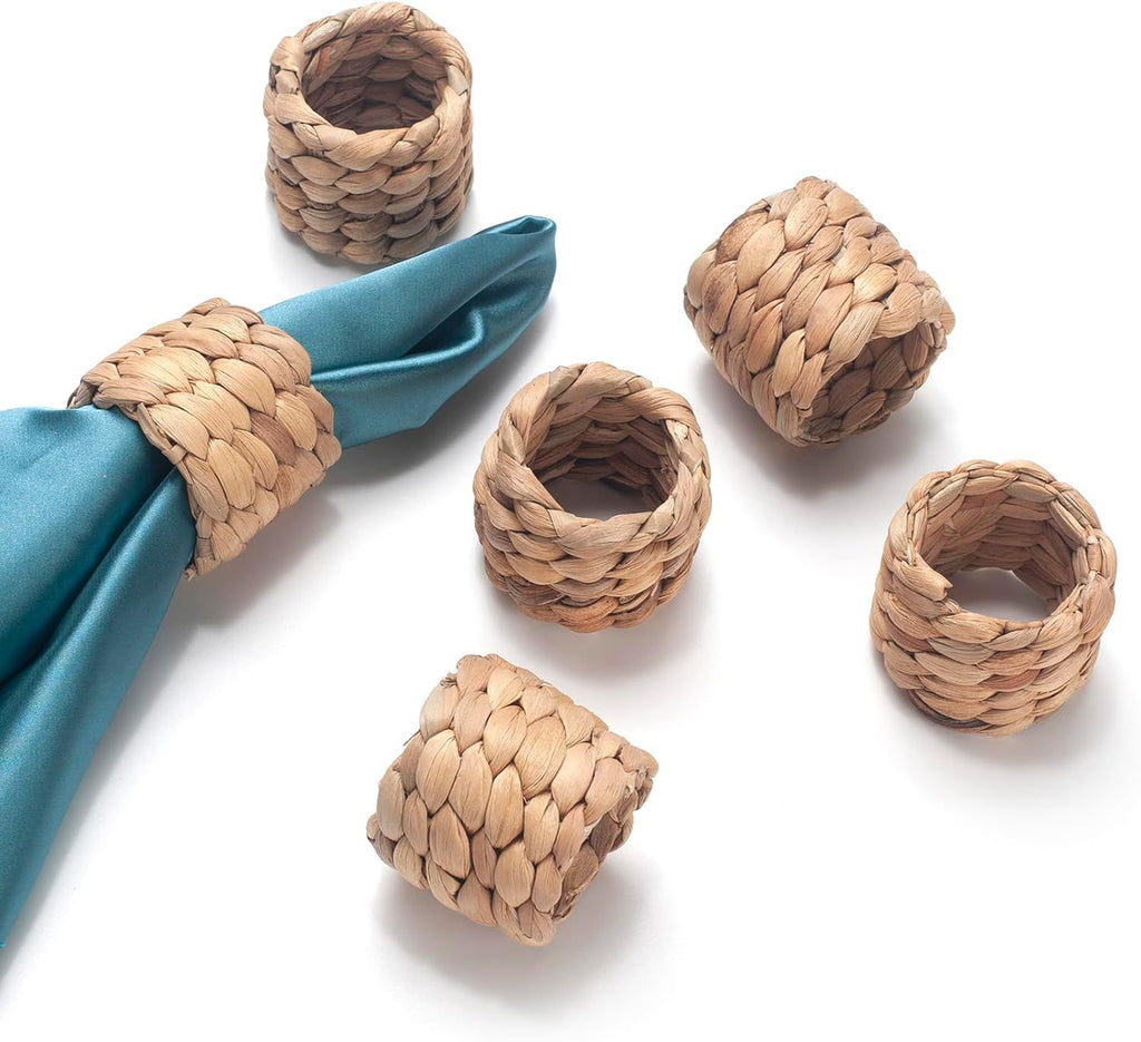 Napkin Rings Set of 6, Handmade Water Hyacinth Boho Napkin Rings, Rustic Farmhouse and Beach-Inspired Rattan Napkin Rings for Elegant Table Decoration, Perfect for Christmas Table Decor, Wedding Decor