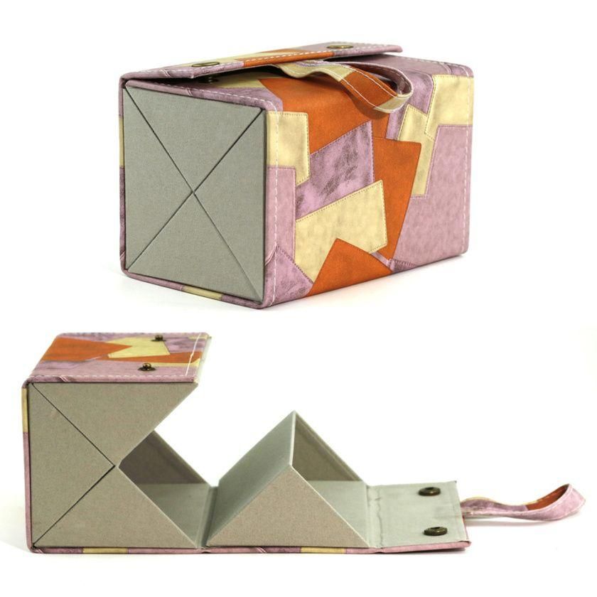 Organ style 4-panel glasses case, made of faux leather and durable, easy to carry and store multiple pairs of glasses together